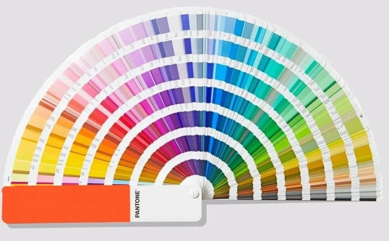 Модные цвета осень - зима 2025/2026 по версии Pantone